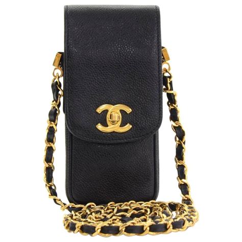 chanel smartphone bag